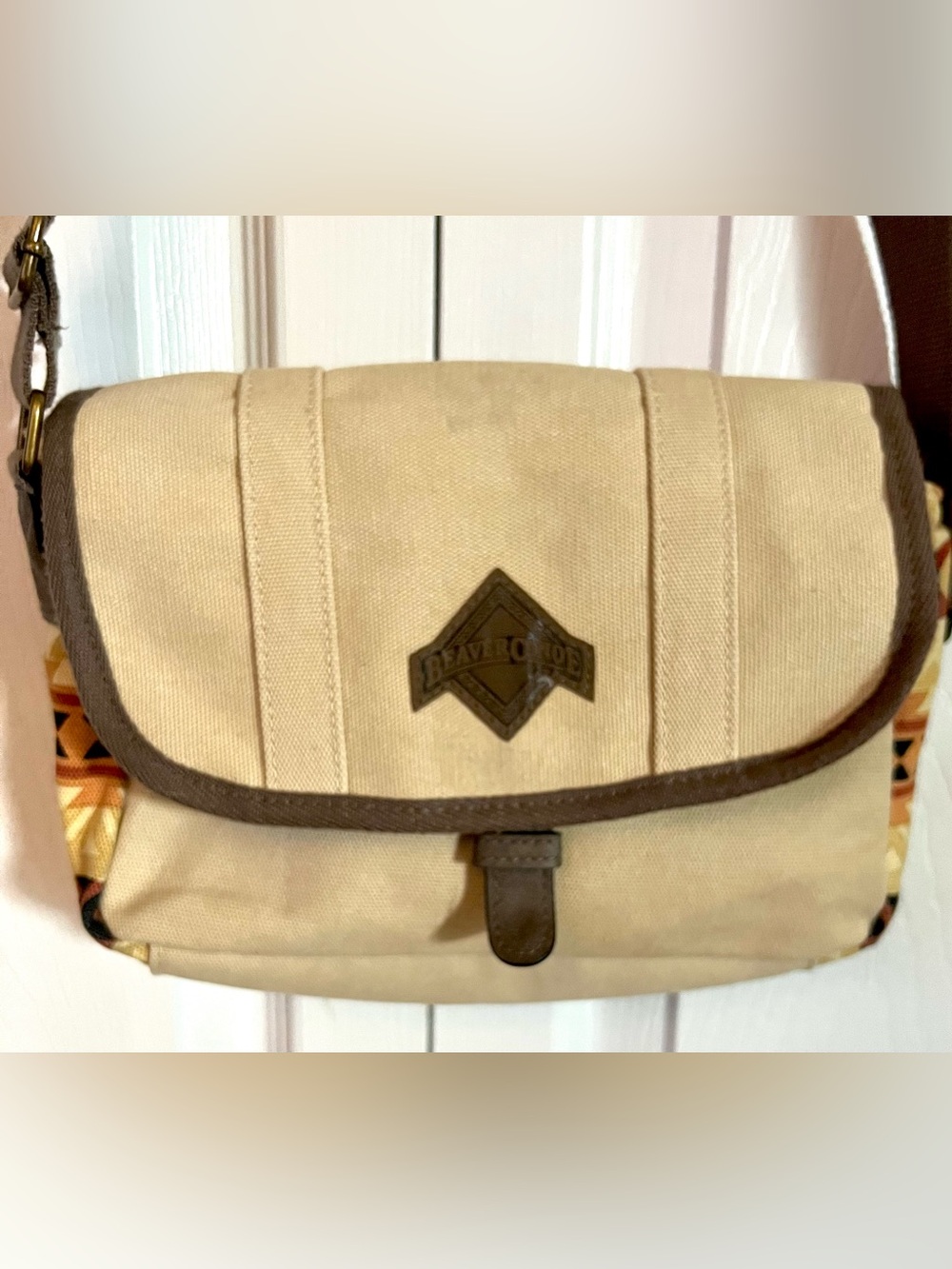 Roots Beaver Canoe Tan Canvas Southwestern Aztec Messenger Bag